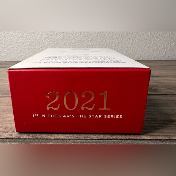 Hallmark 2021 NEW 1970 Dodge Charger Fast & Furious Christmas Ornament 1 series - Picture 8 of 9